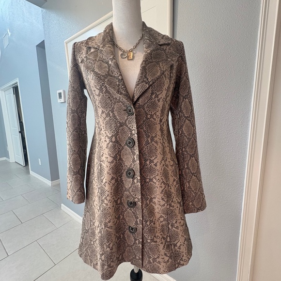CABI King Cobra coat I Size XS - Picture 4 of 7